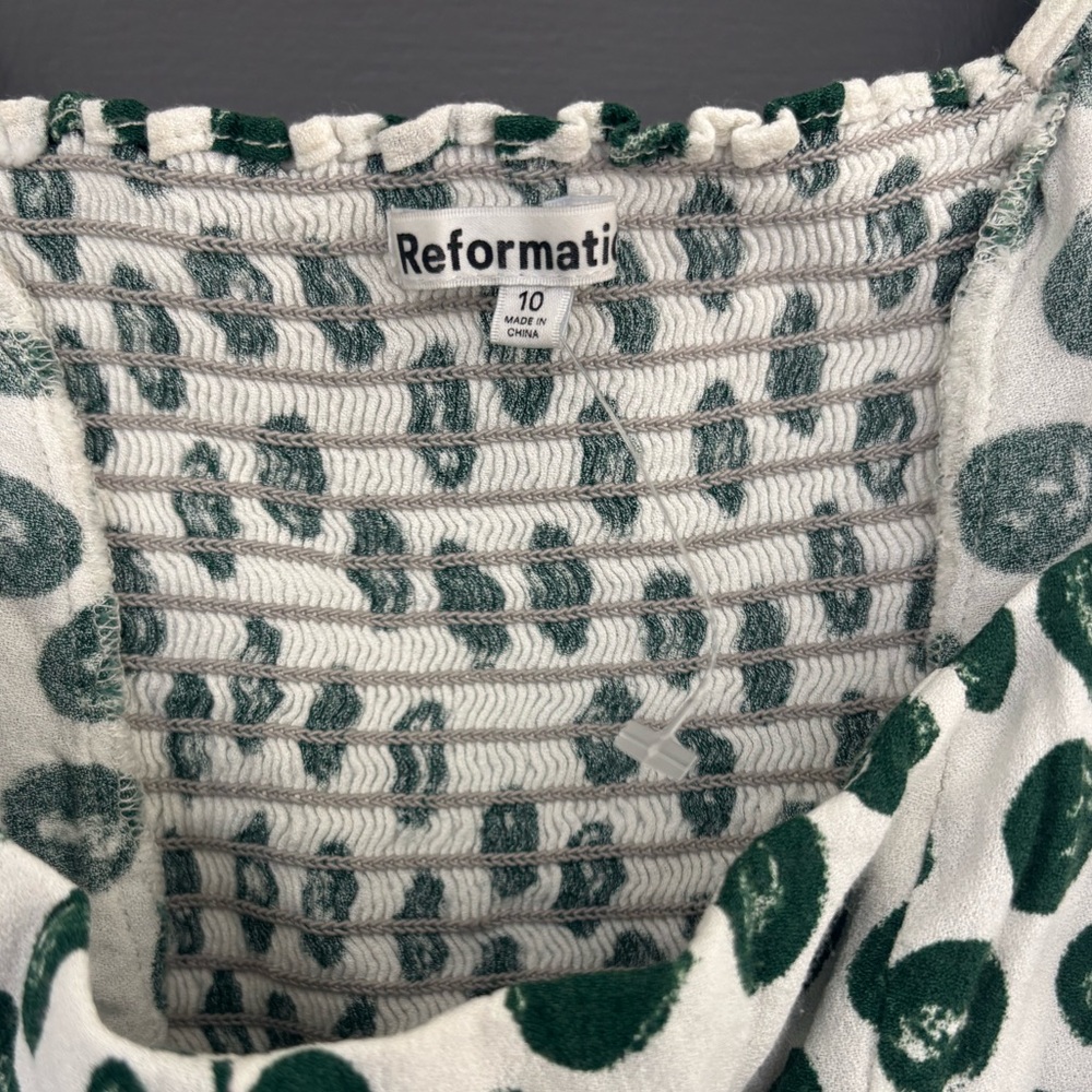 Reformation green white dot Calla top puff sleeve shirt size 10 - Picture 3 of 4
